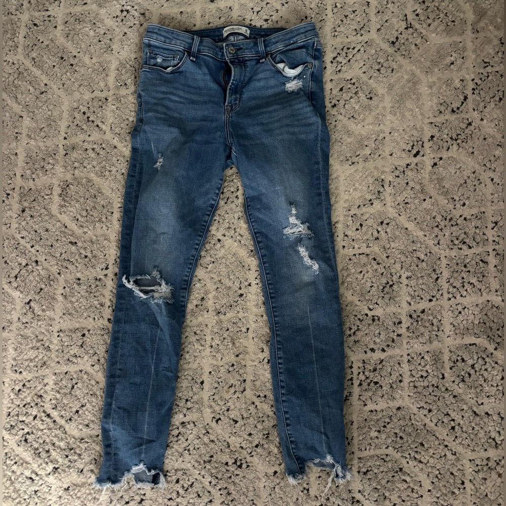 Abercrombie and Finch Distressed Women Jeans